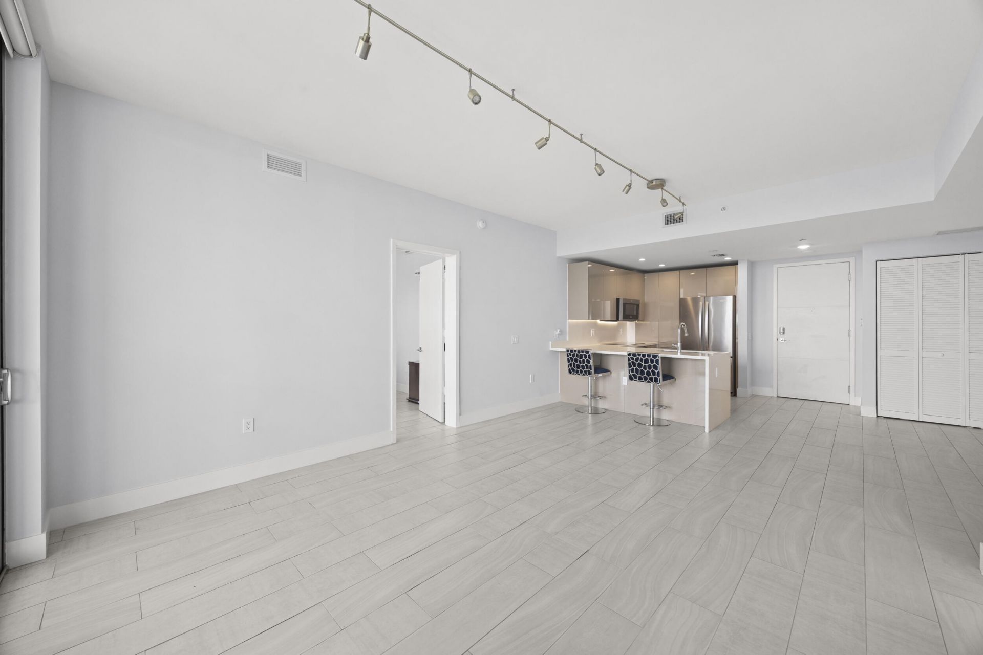 2000 Metropica Way, Unit 802, Sunrise, FL 33323 Photo
