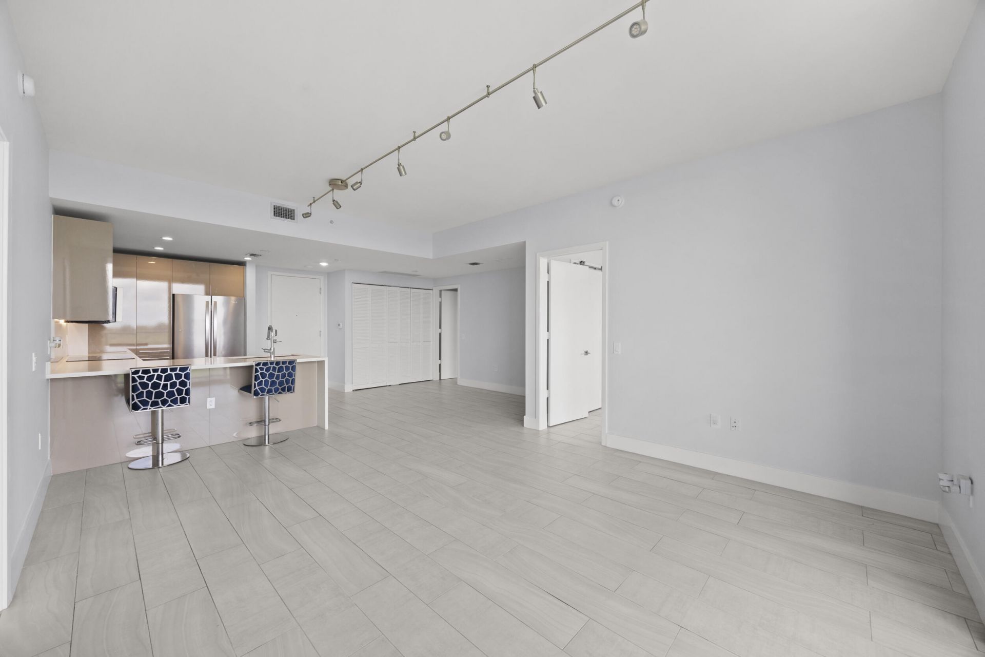 2000 Metropica Way, Unit 802, Sunrise, FL 33323 Photo