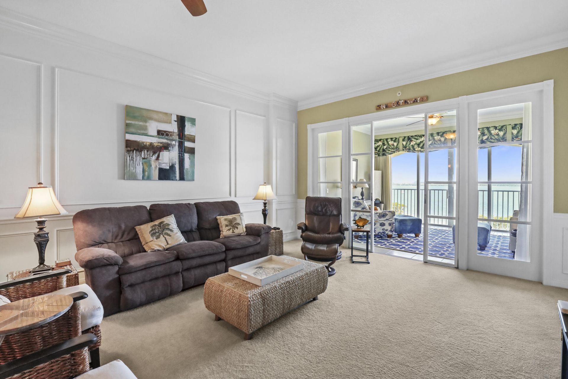 26 Harbour Isle Drive W, Unit Ph06, Fort Pierce, FL 34949 Photo
