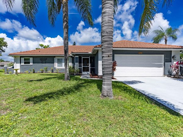 2144 SE Elmhurst Road, Port St. Lucie, FL 34952