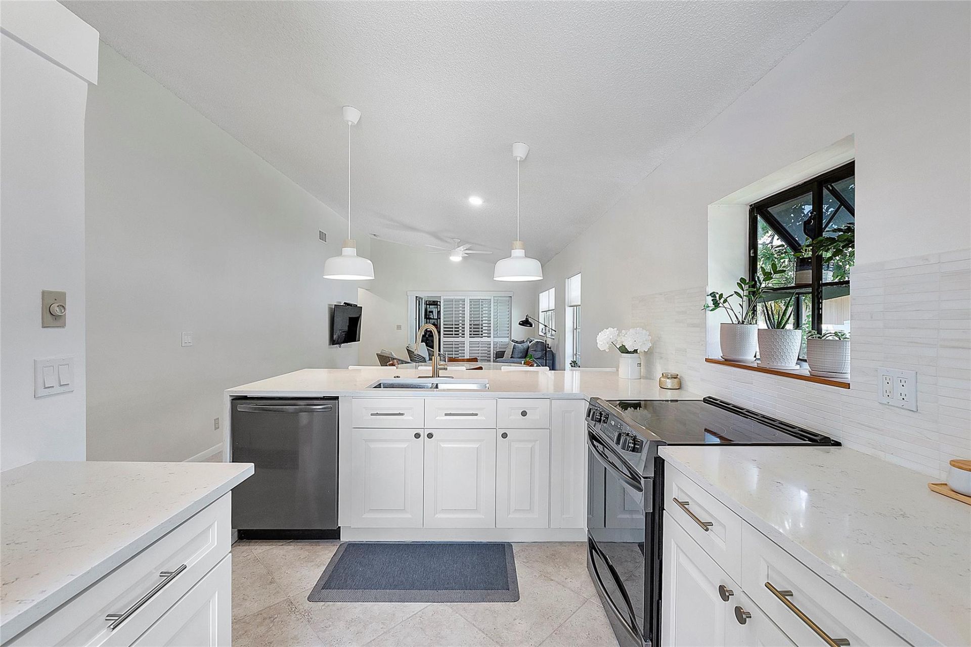 8230 Springtree Road, Boca Raton, FL 33496 Photo