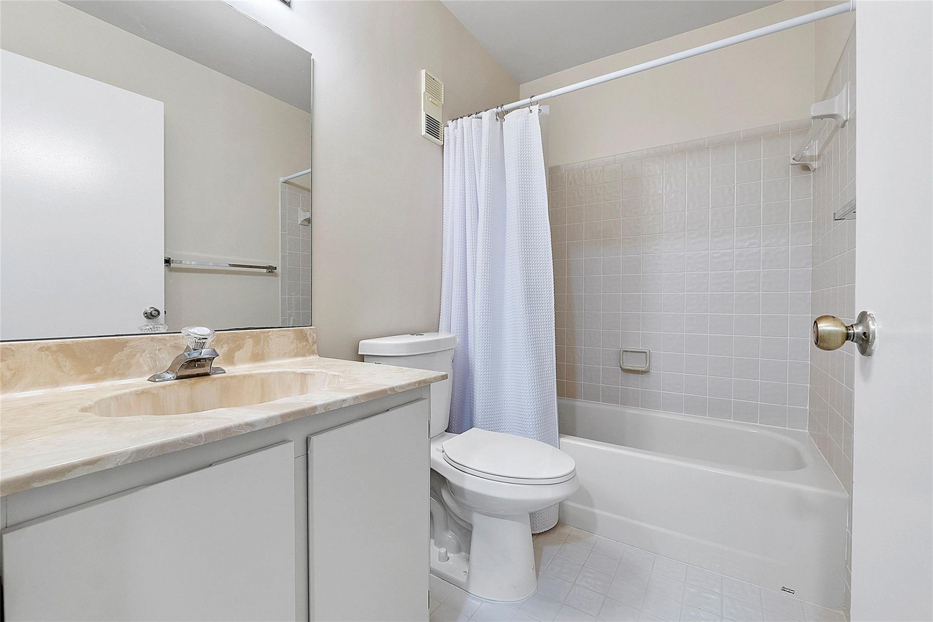 8230 Springtree Road, Boca Raton, FL 33496 Photo