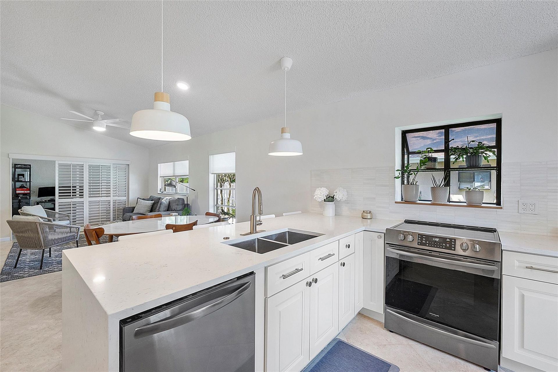 8230 Springtree Road, Boca Raton, FL 33496 Photo