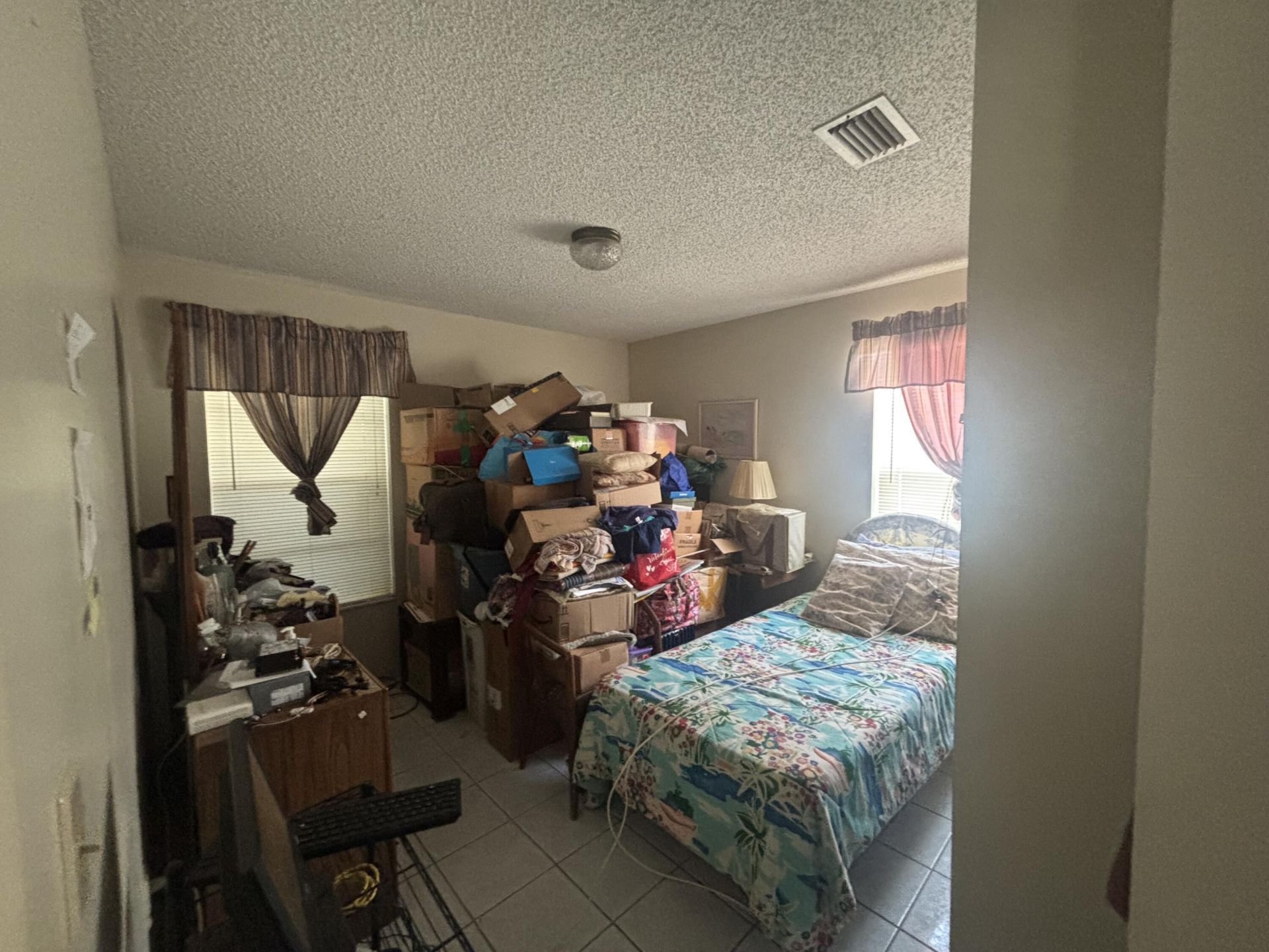 10501 NW 35th Place, Miami, FL 33147 Photo