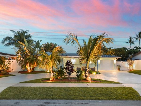 1082 SW 3rd Street, Boca Raton, FL 33486