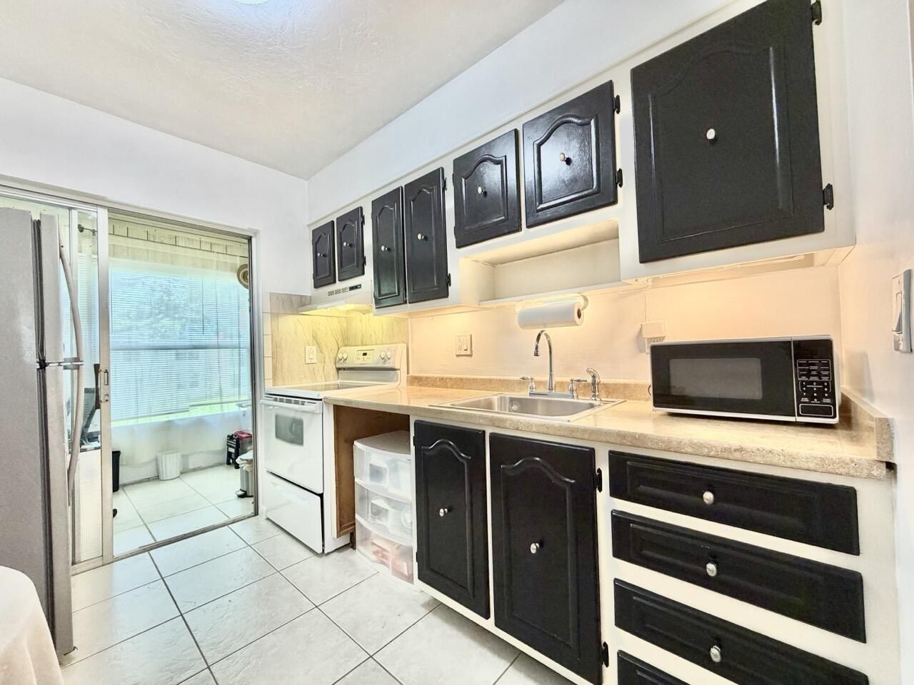 19 Abbey Lane, Unit 204, Delray Beach, FL 33446 Photo