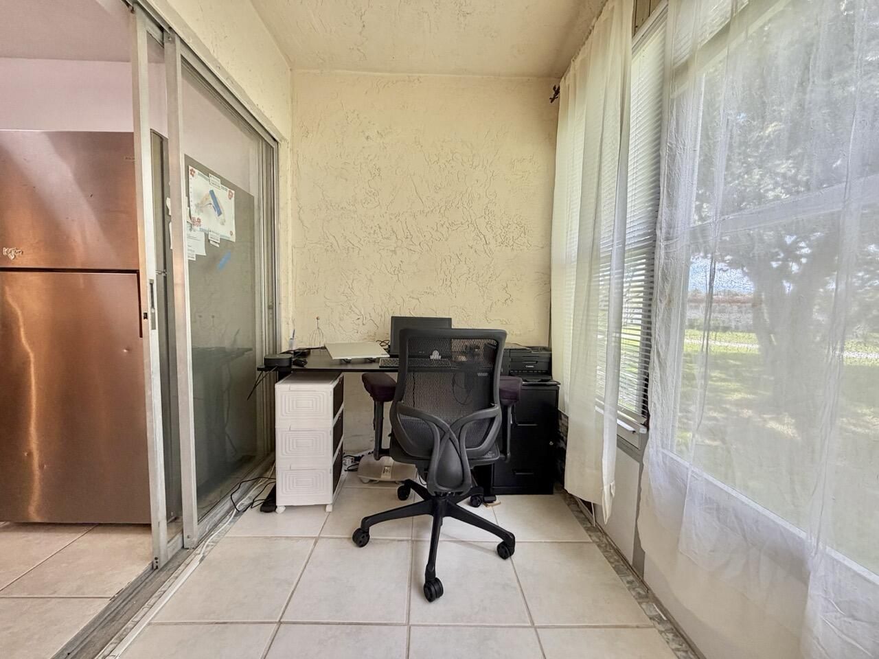 19 Abbey Lane, Unit 204, Delray Beach, FL 33446 Photo
