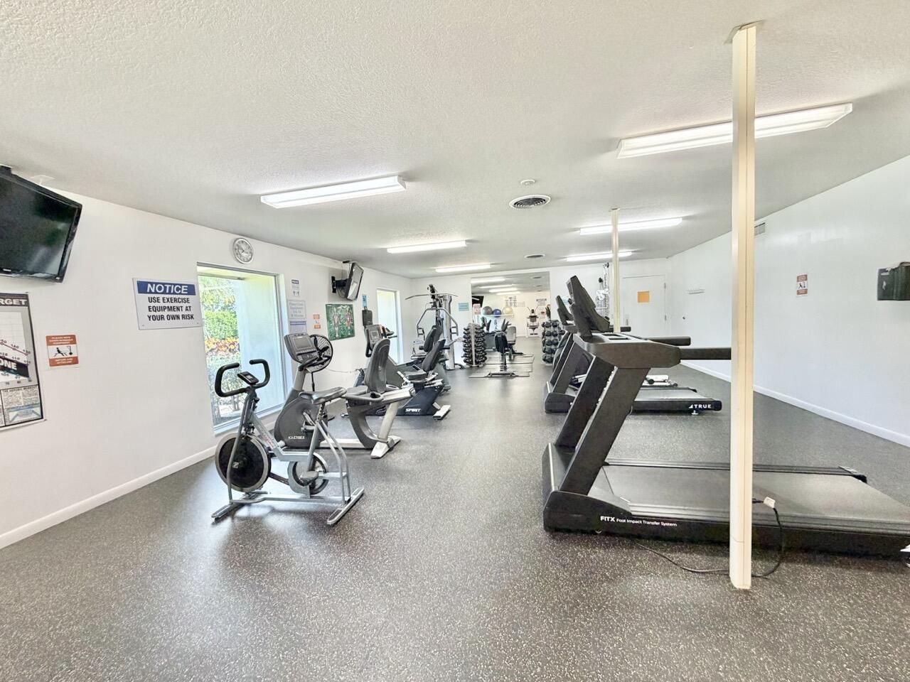 19 Abbey Lane, Unit 204, Delray Beach, FL 33446 Photo