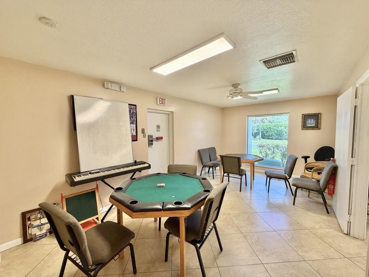 19 Abbey Lane, Unit 204, Delray Beach, FL 33446 Photo