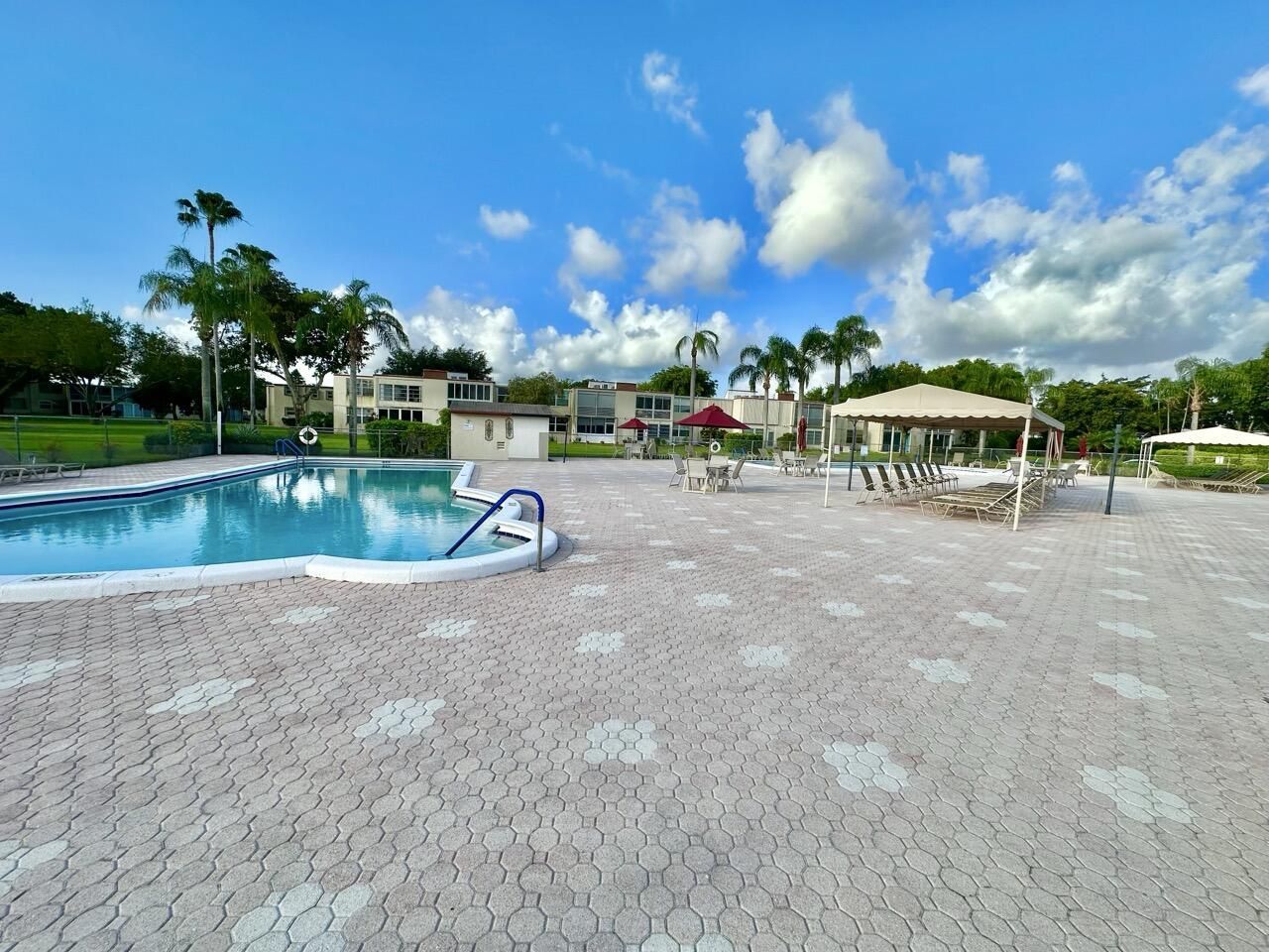 19 Abbey Lane, Unit 204, Delray Beach, FL 33446 Photo