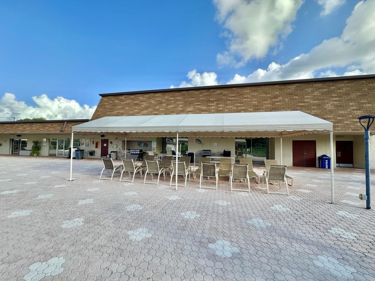 19 Abbey Lane, Unit 204, Delray Beach, FL 33446 Photo