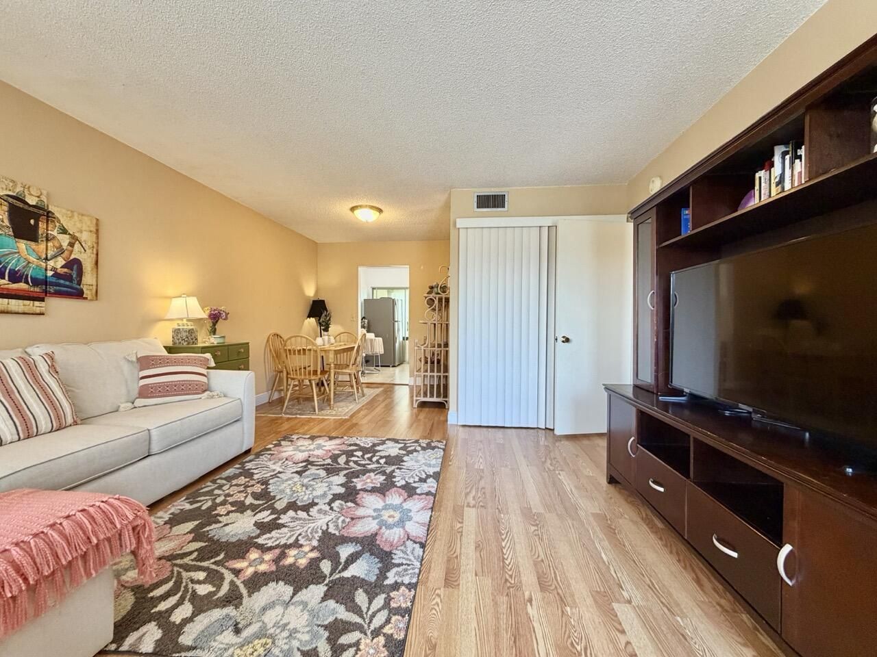 19 Abbey Lane, Unit 204, Delray Beach, FL 33446 Photo