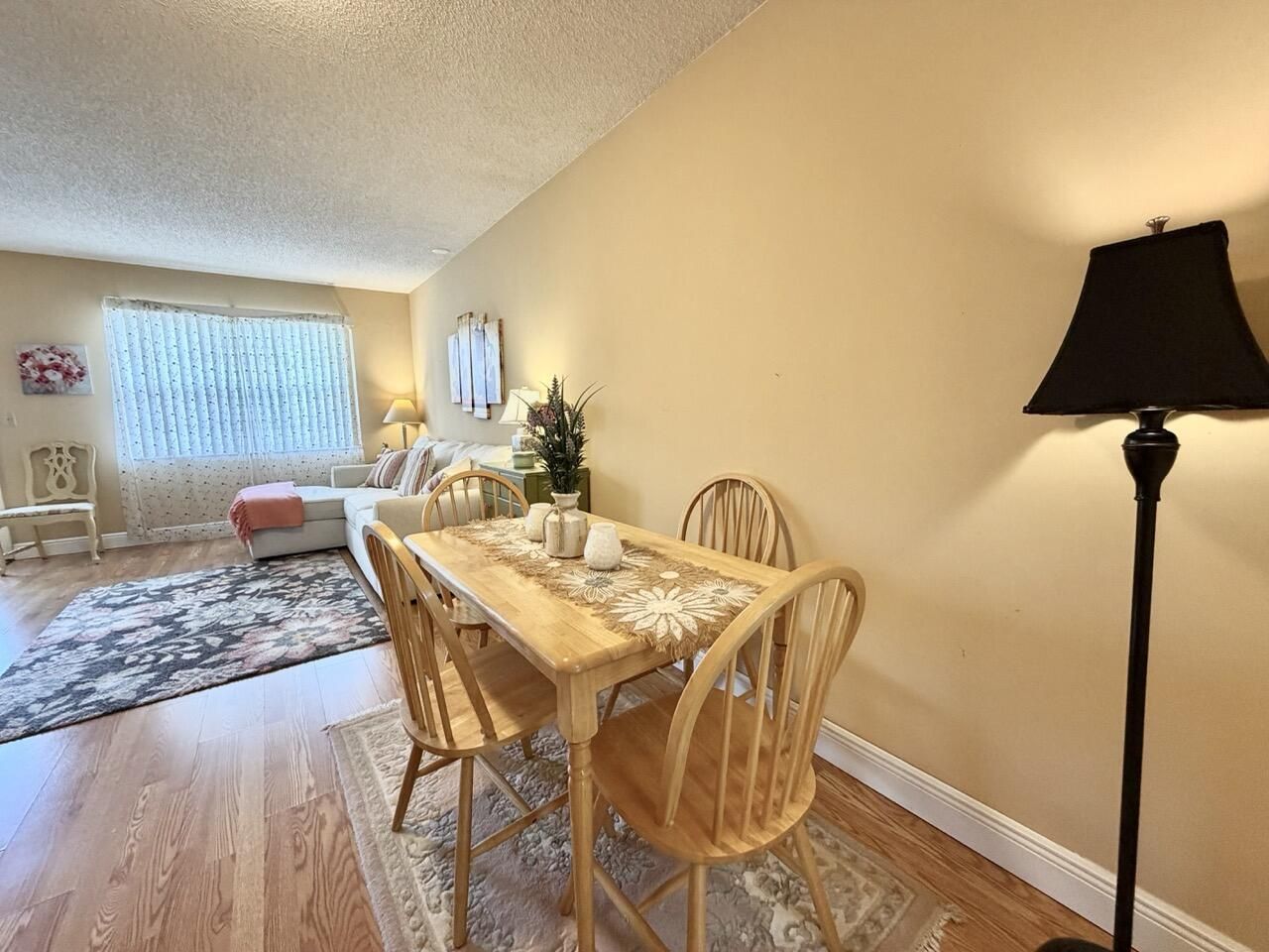 19 Abbey Lane, Unit 204, Delray Beach, FL 33446 Photo