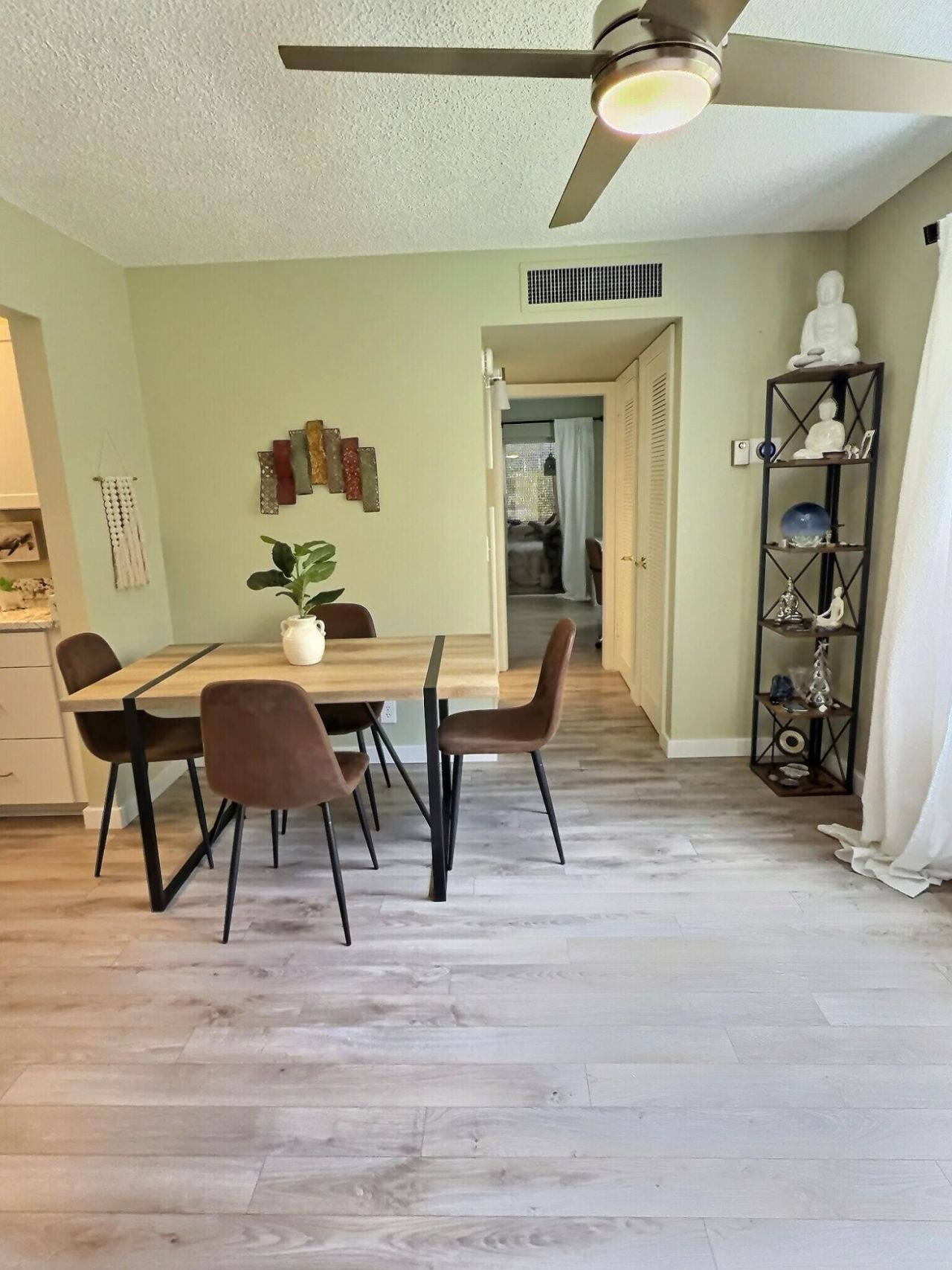 199 E Burgundy E, Delray Beach, FL 33484 Photo