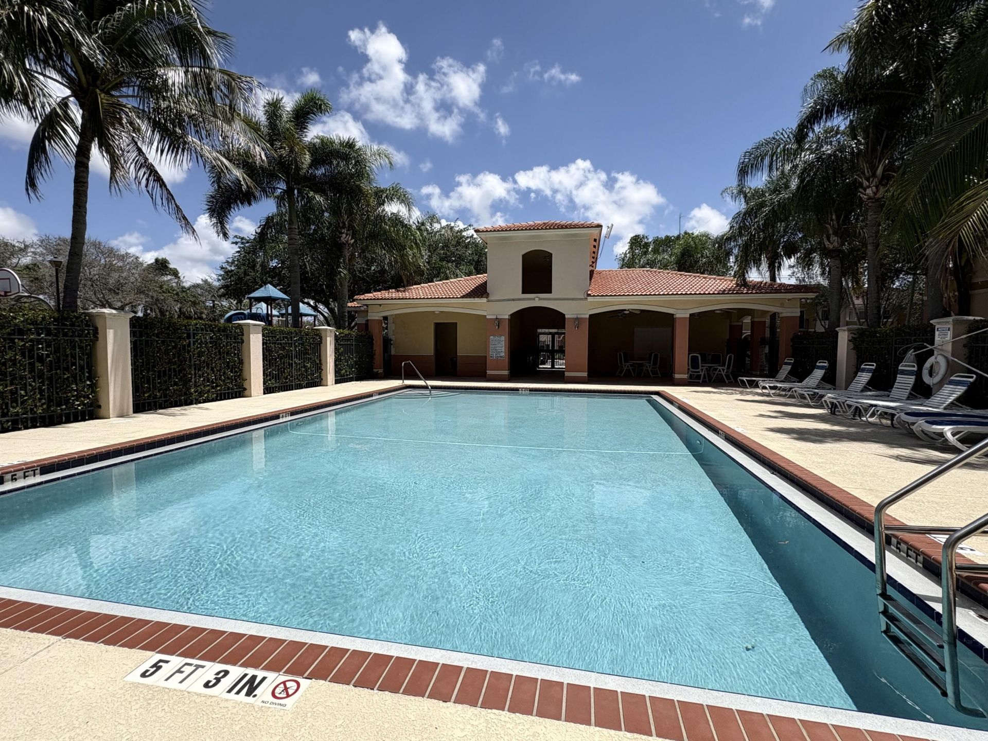 203 S Santa Catalina Circle, Unit 203, North Lauderdale, FL 33068 Photo