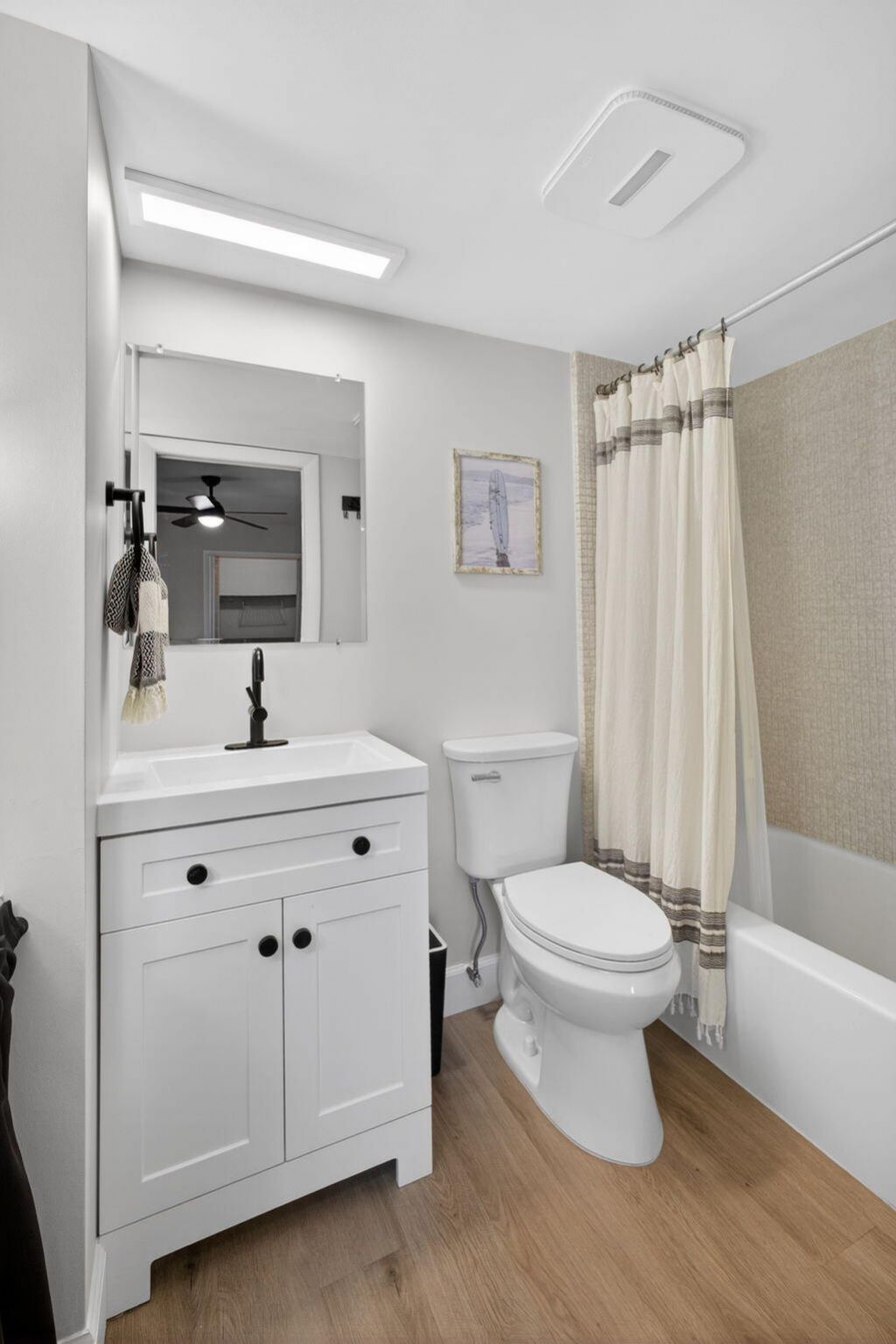 110 Wettaw Lane, Unit 202, North Palm Beach, FL 33408 Photo