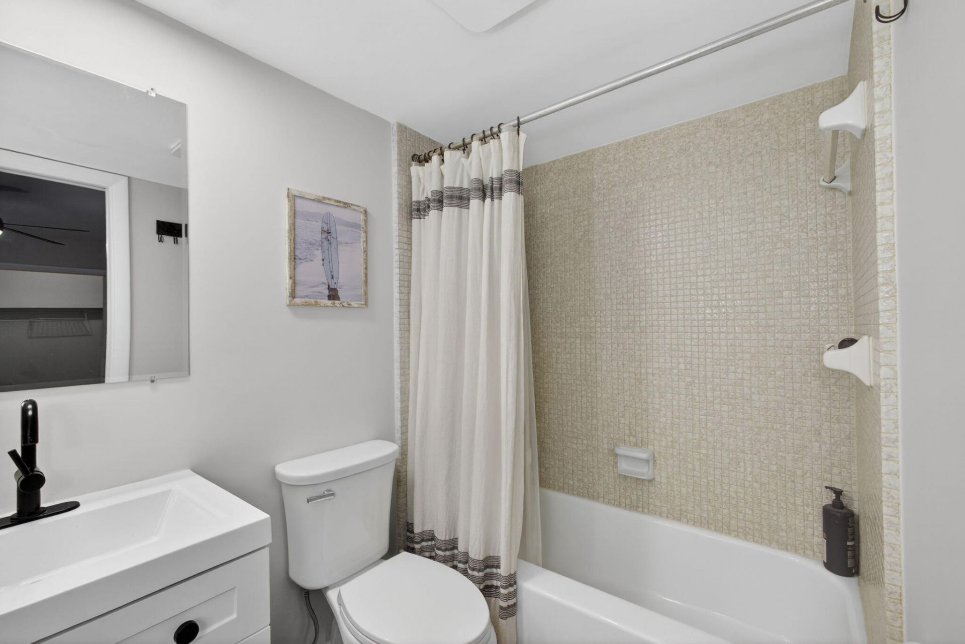 110 Wettaw Lane, Unit 202, North Palm Beach, FL 33408 Photo