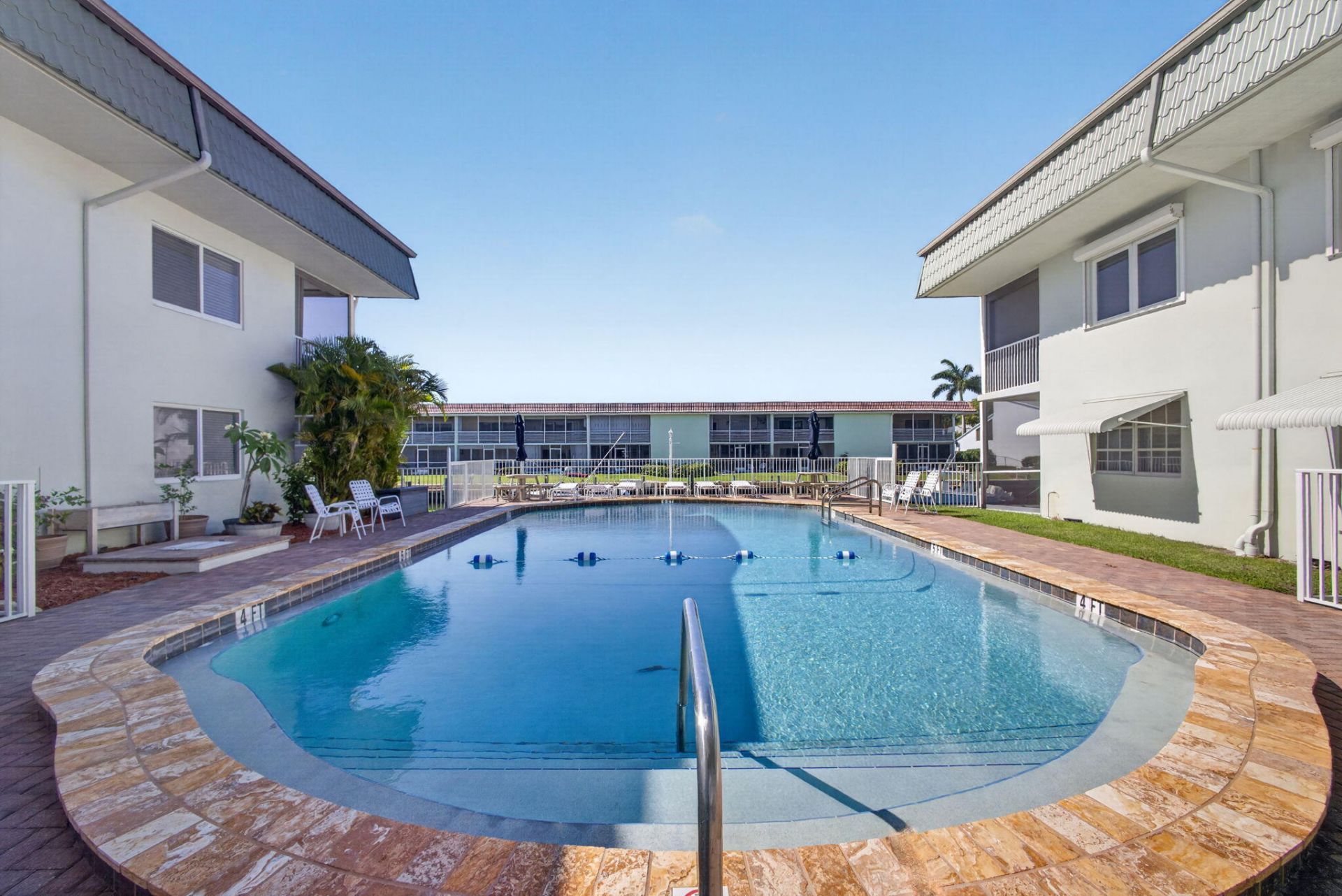110 Wettaw Lane, Unit 202, North Palm Beach, FL 33408 Photo