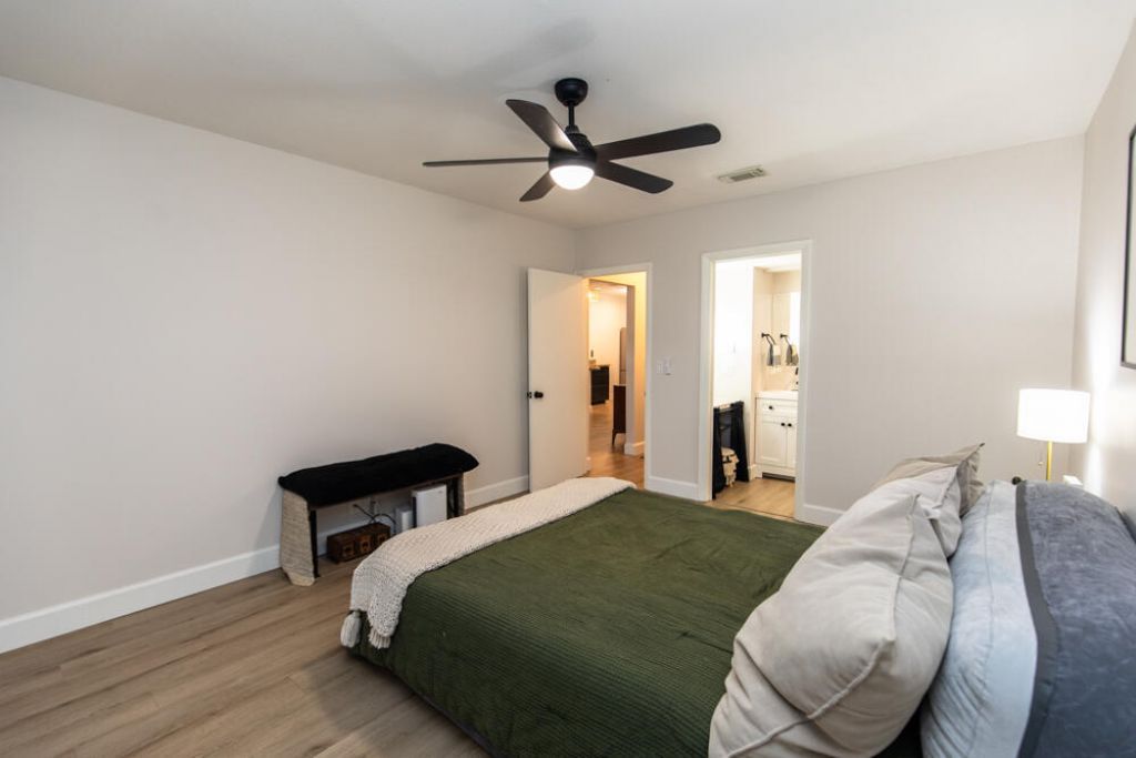 110 Wettaw Lane, Unit 202, North Palm Beach, FL 33408 Photo