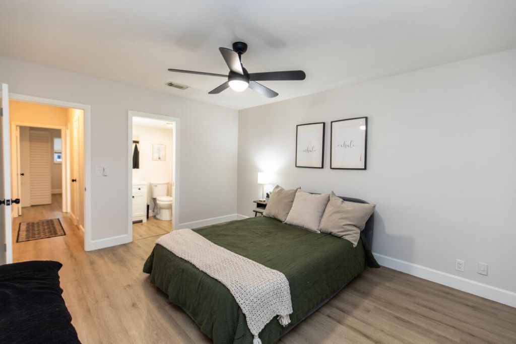 110 Wettaw Lane, Unit 202, North Palm Beach, FL 33408 Photo