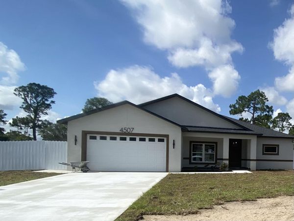 4507 Ferrari Drive, Sebring, FL 33872