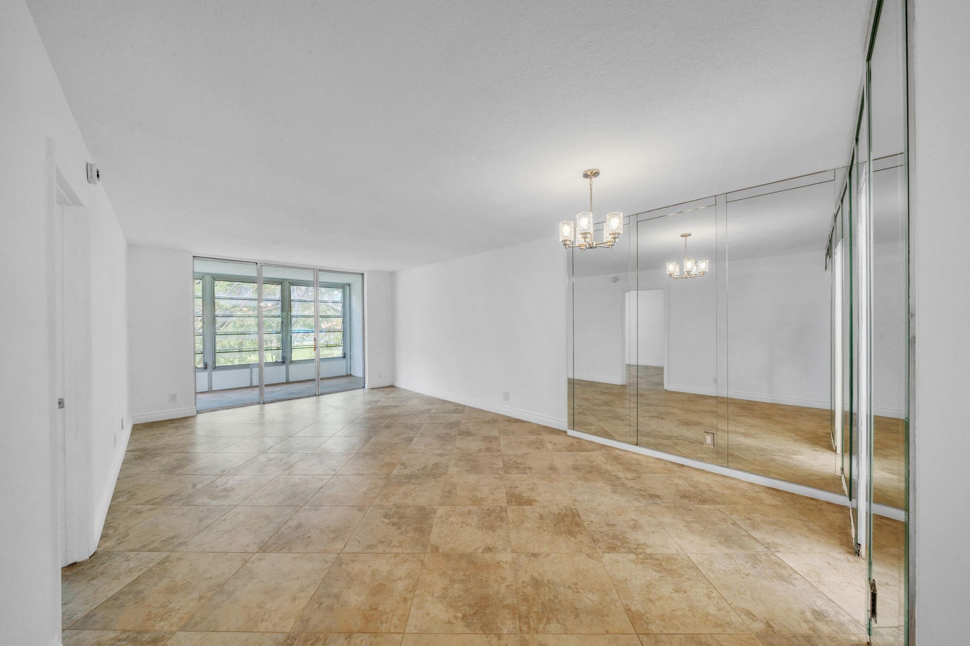 3099 NW 48th Avenue, Unit 260, Lauderdale Lakes, FL 33313 Photo