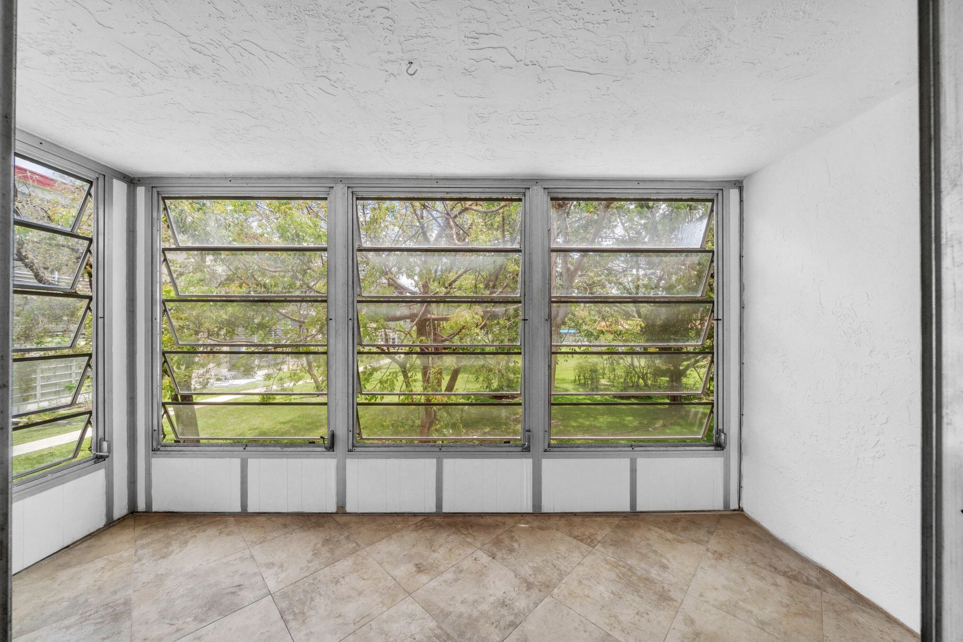 3099 NW 48th Avenue, Unit 260, Lauderdale Lakes, FL 33313 Photo