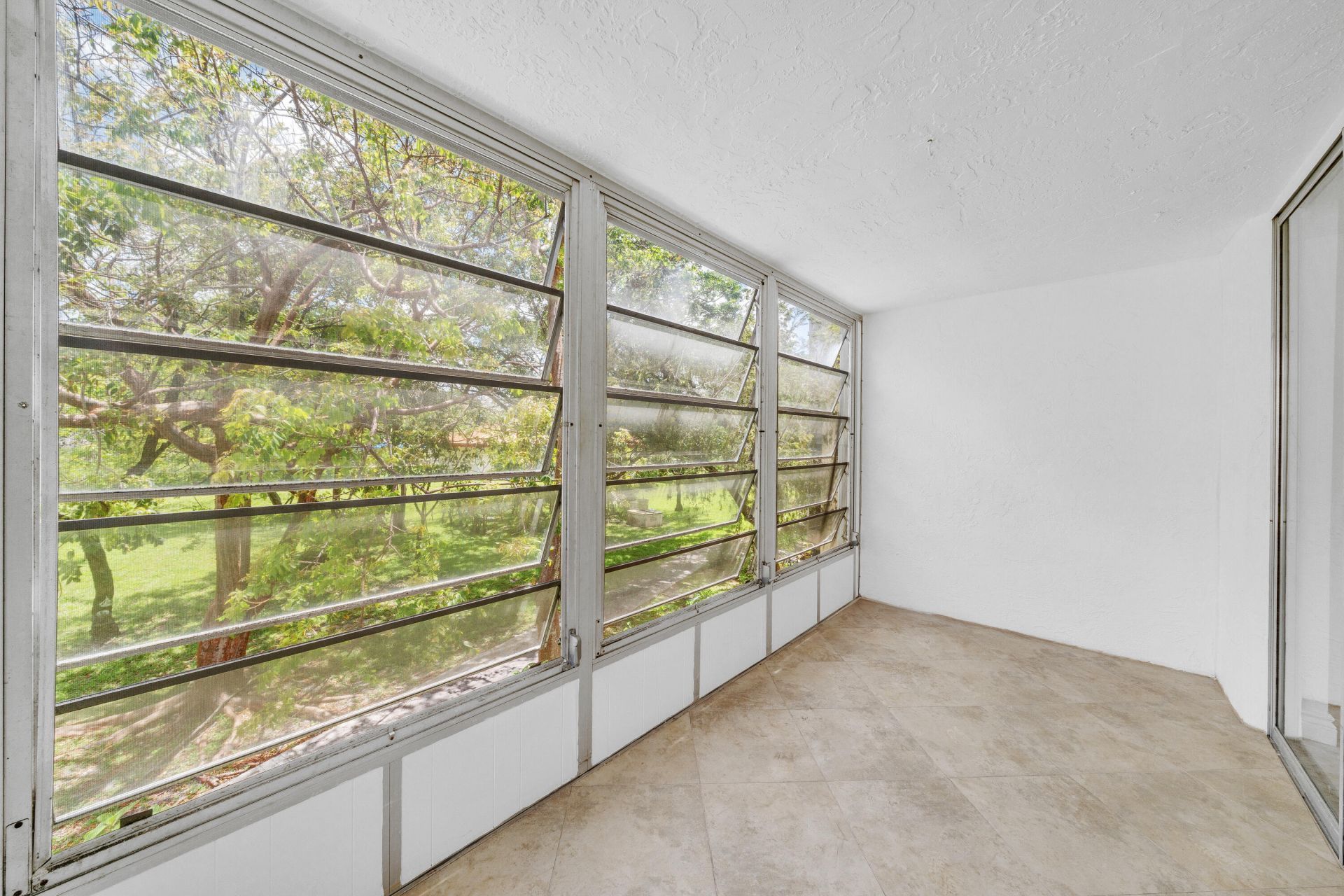 3099 NW 48th Avenue, Unit 260, Lauderdale Lakes, FL 33313 Photo