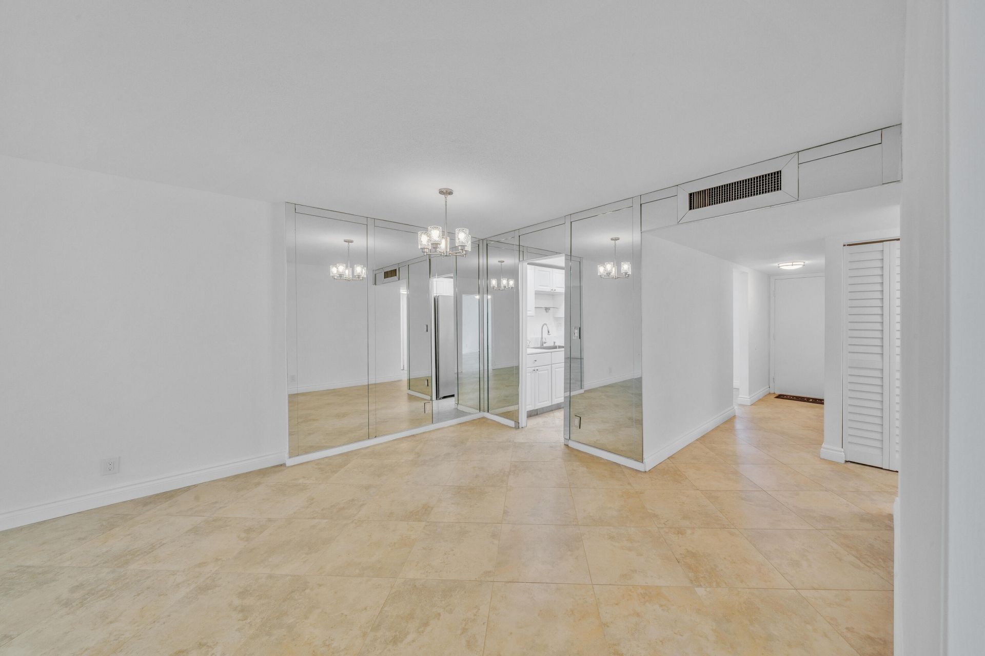3099 NW 48th Avenue, Unit 260, Lauderdale Lakes, FL 33313 Photo