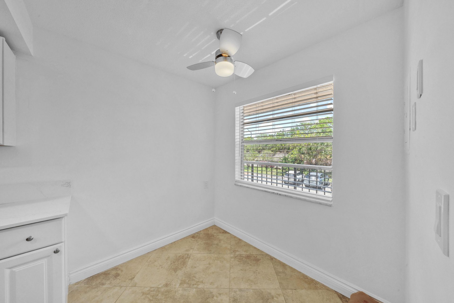 3099 NW 48th Avenue, Unit 260, Lauderdale Lakes, FL 33313 Photo