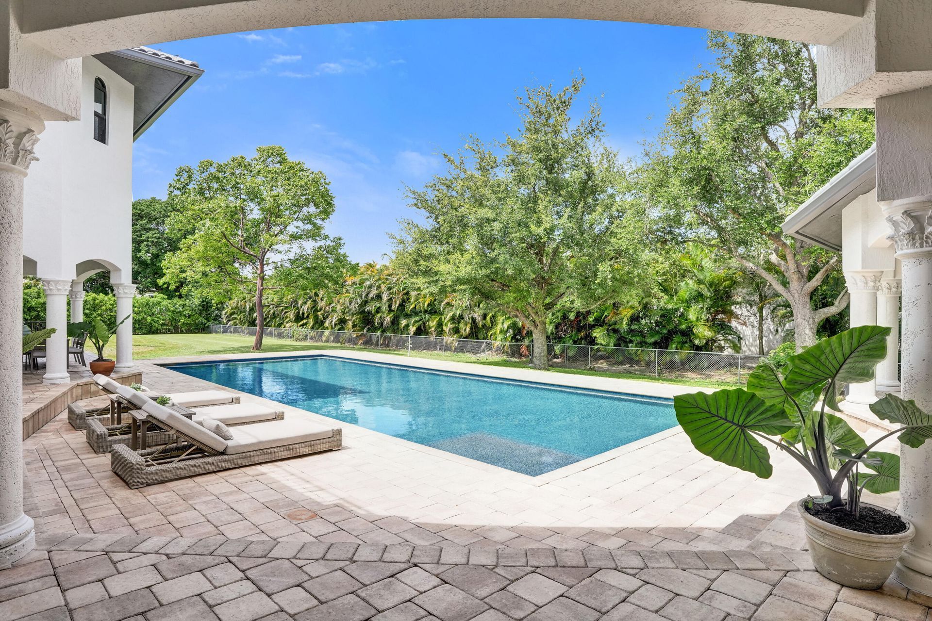 11600 NW 8th Street, Plantation, FL 33325 Photo
