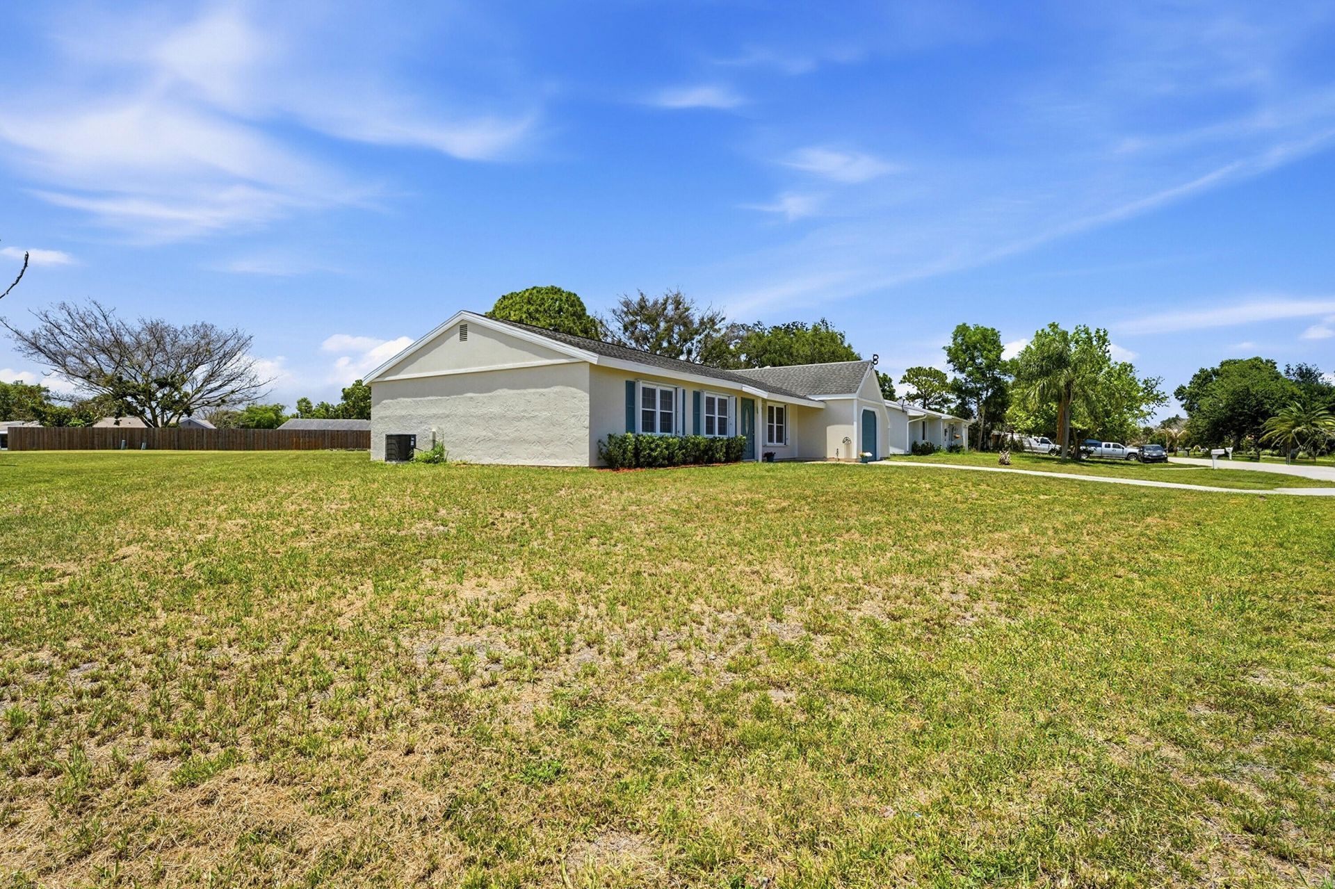 450 SW Kentwood Road, Port Saint Lucie, FL 34953 Photo