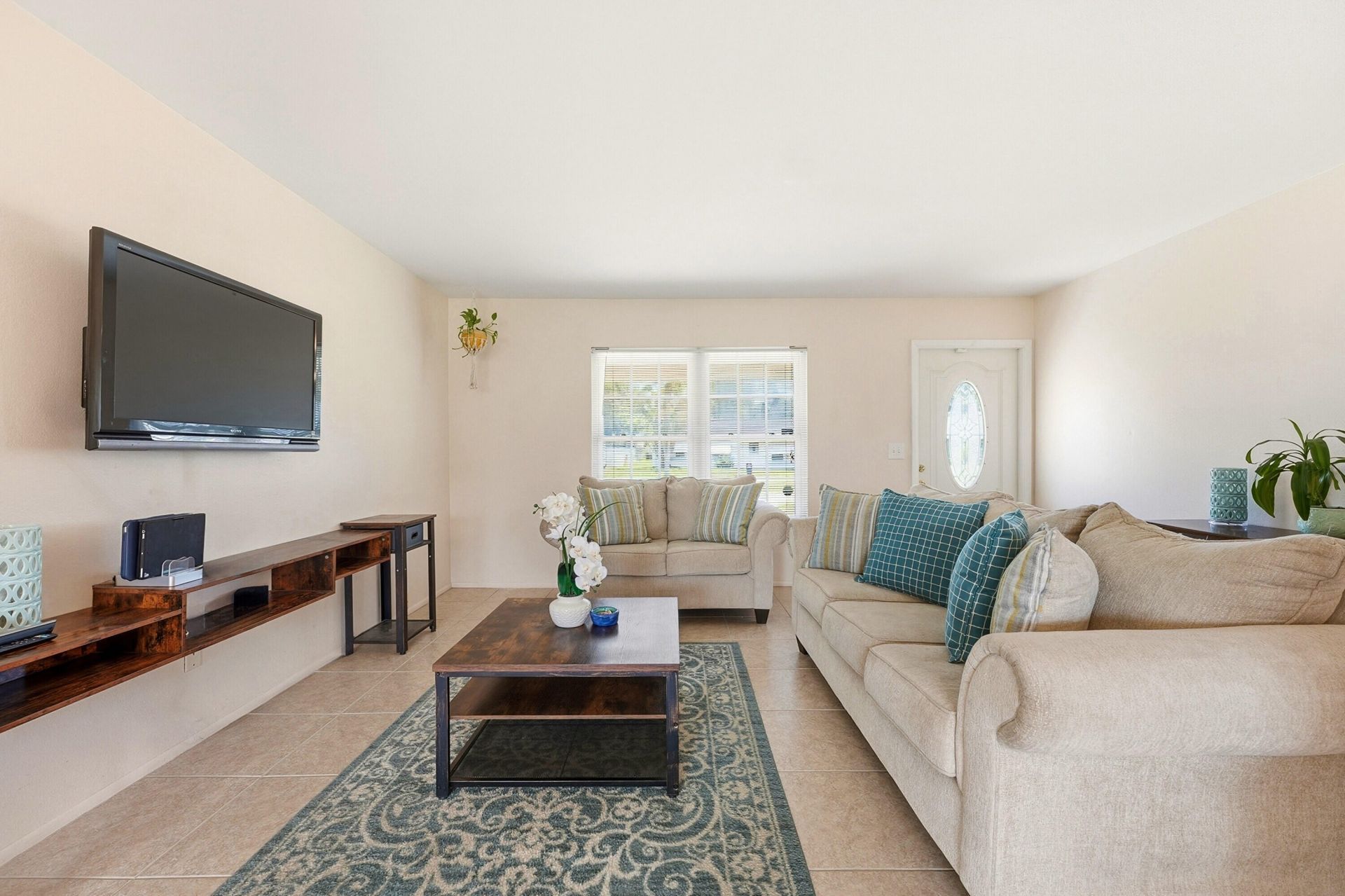 450 SW Kentwood Road, Port Saint Lucie, FL 34953 Photo