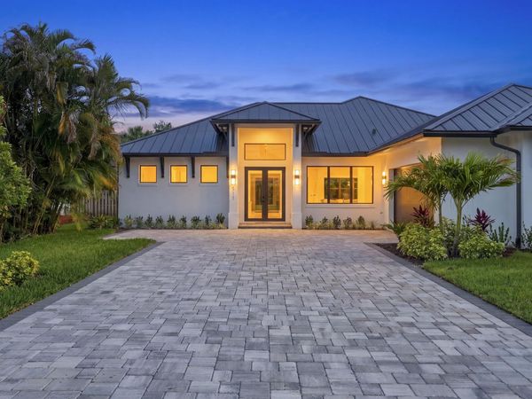 513 SW South Carolina Drive, Stuart, FL 34994
