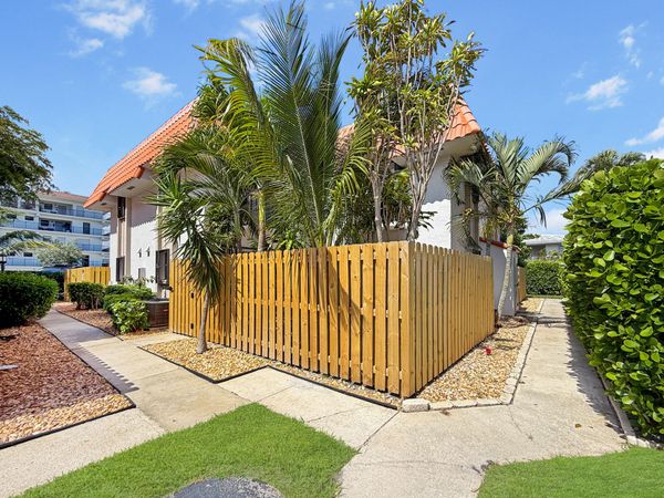 1251 S Federal Highway, Unit 114, Boca Raton, FL 33432
