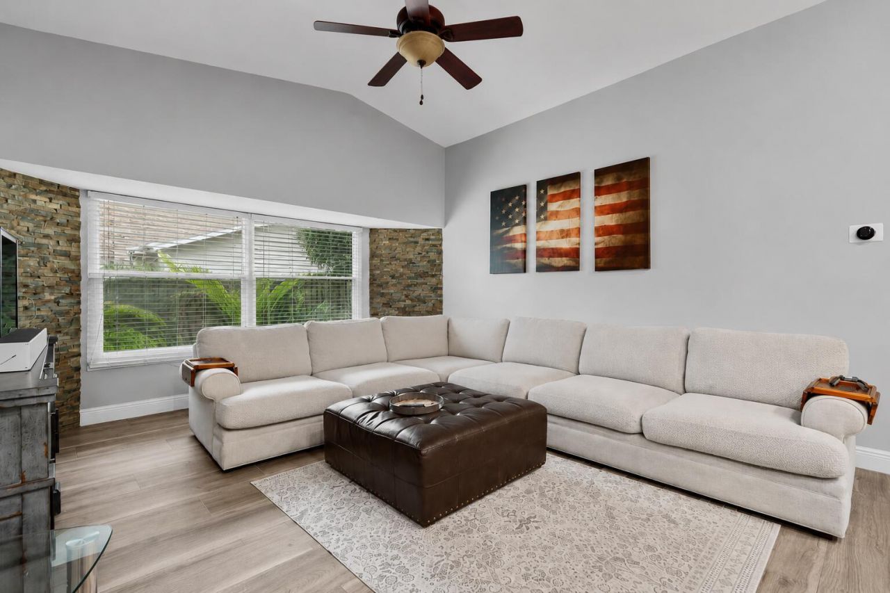 1570 Farmington Avenue, Wellington, FL 33414 Photo
