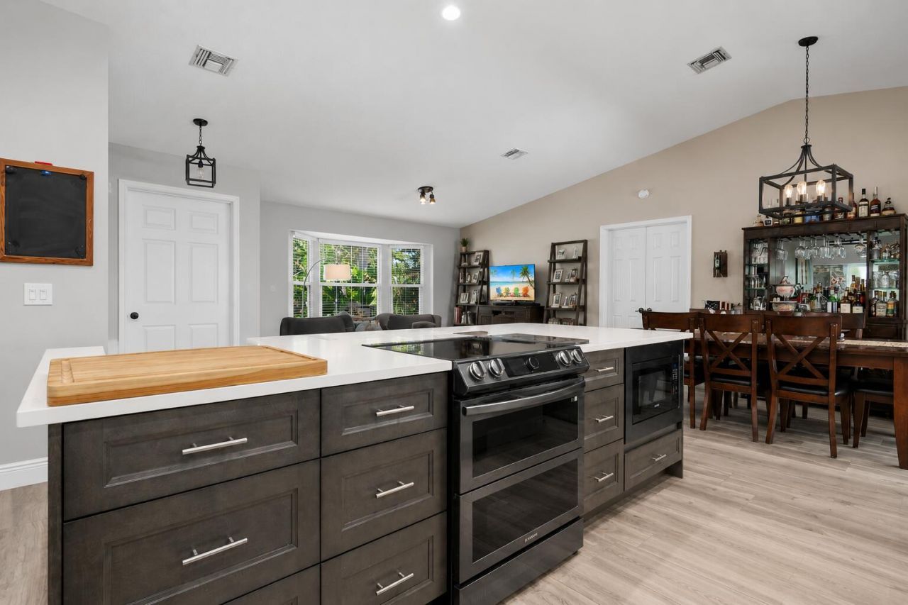 1570 Farmington Avenue, Wellington, FL 33414 Photo