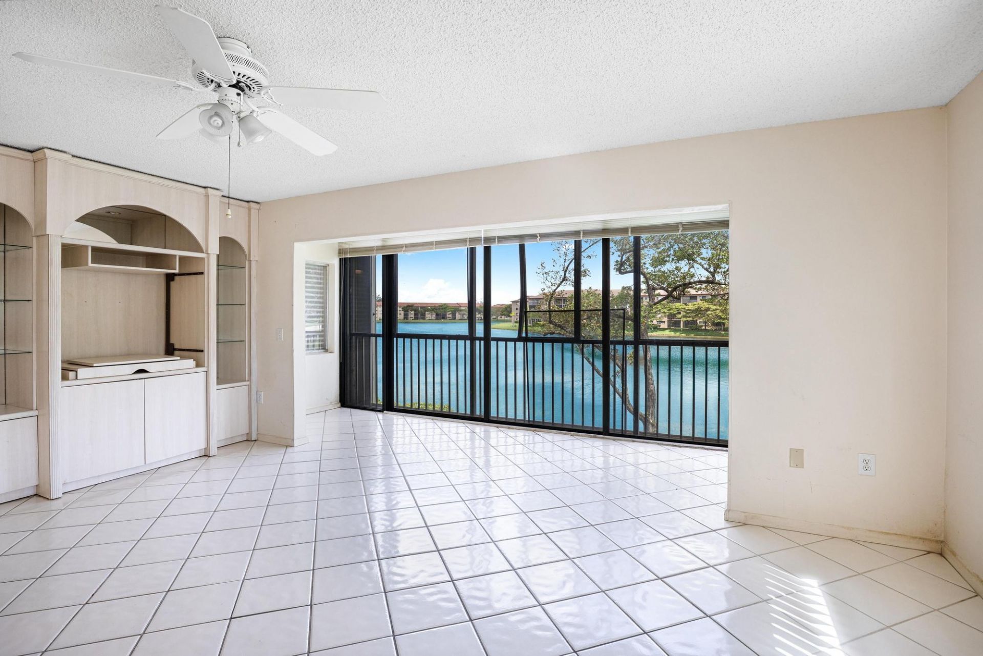 13701 SW 12th Street, Unit 215a, Pembroke Pines, FL 33027 Photo