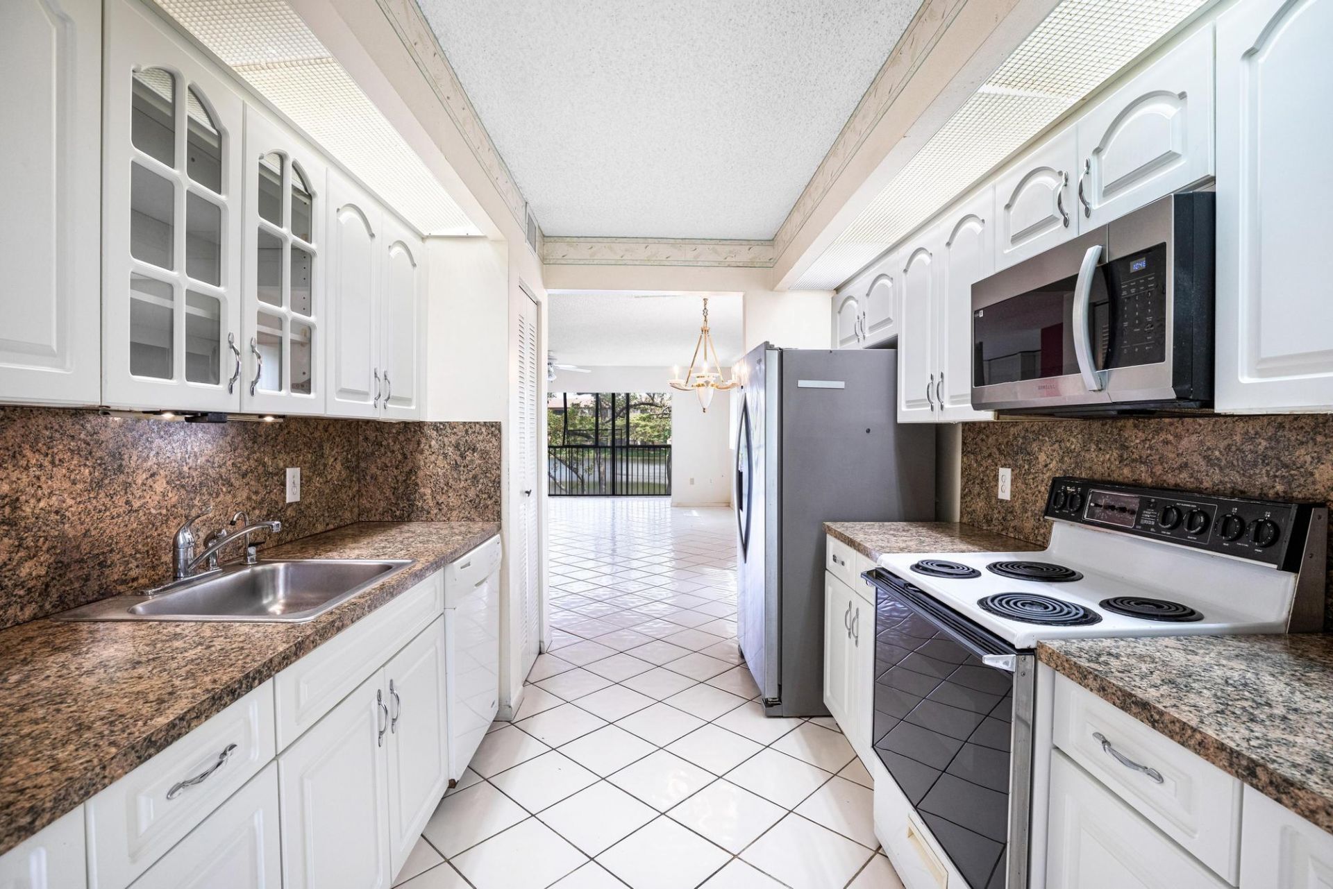 13701 SW 12th Street, Unit 215a, Pembroke Pines, FL 33027 Photo