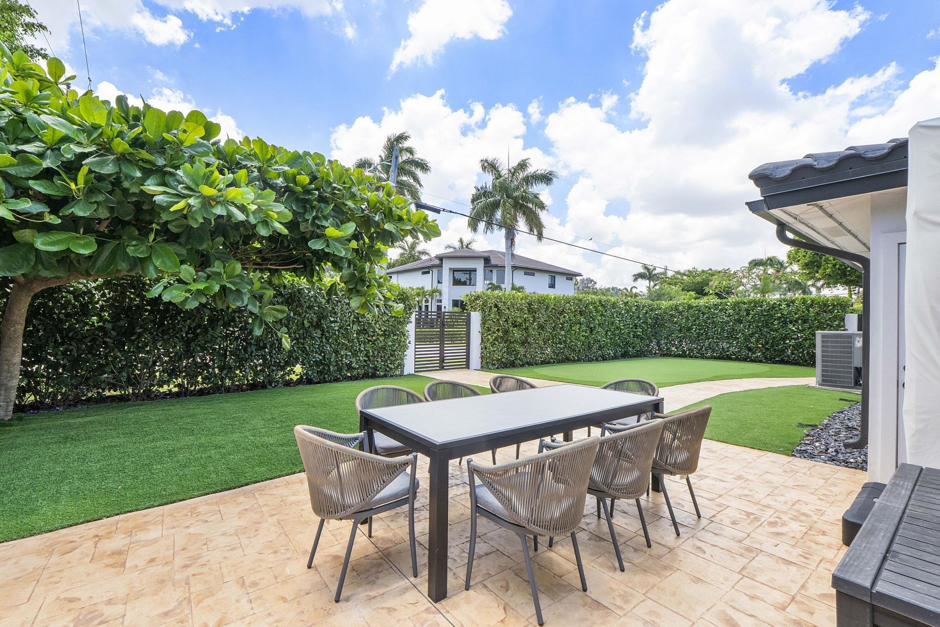 2800 NE 21st Court, Fort Lauderdale, FL 33305 Photo