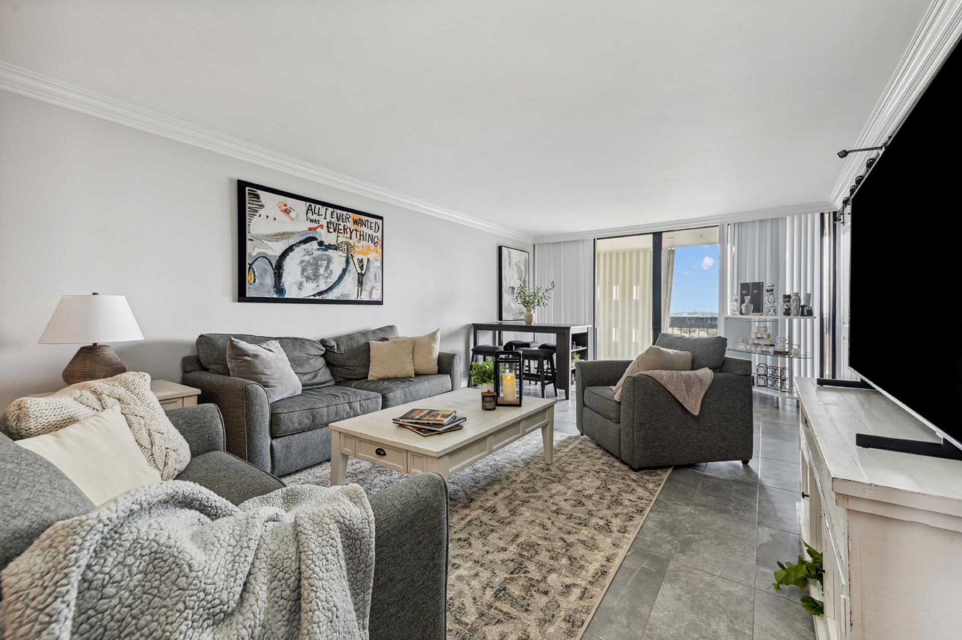 2400 Presidential Way, Unit 1006, West Palm Beach, FL 33401 Photo