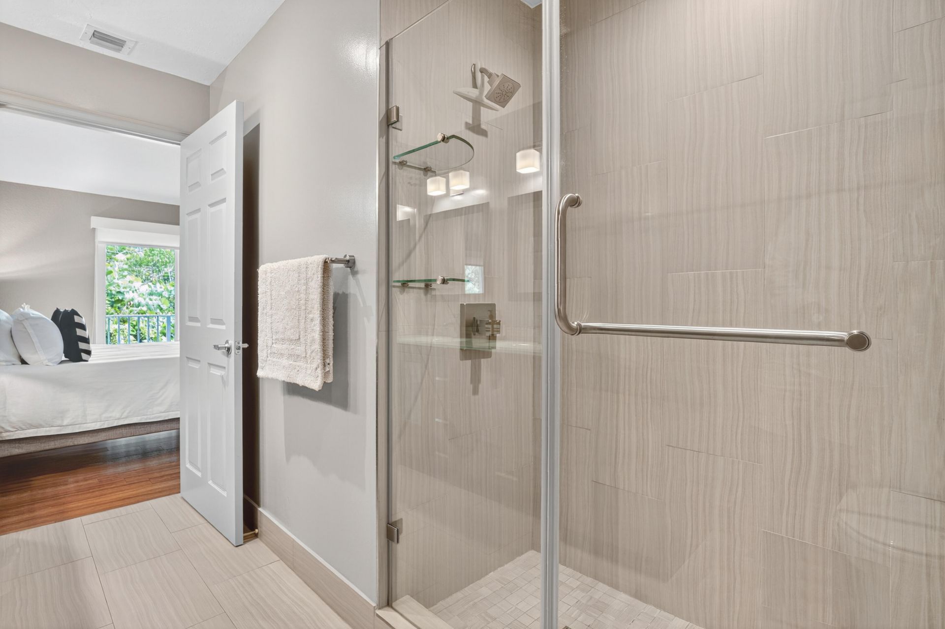 1777 NE 4th Avenue, Unit B3, Fort Lauderdale, FL 33305 Photo