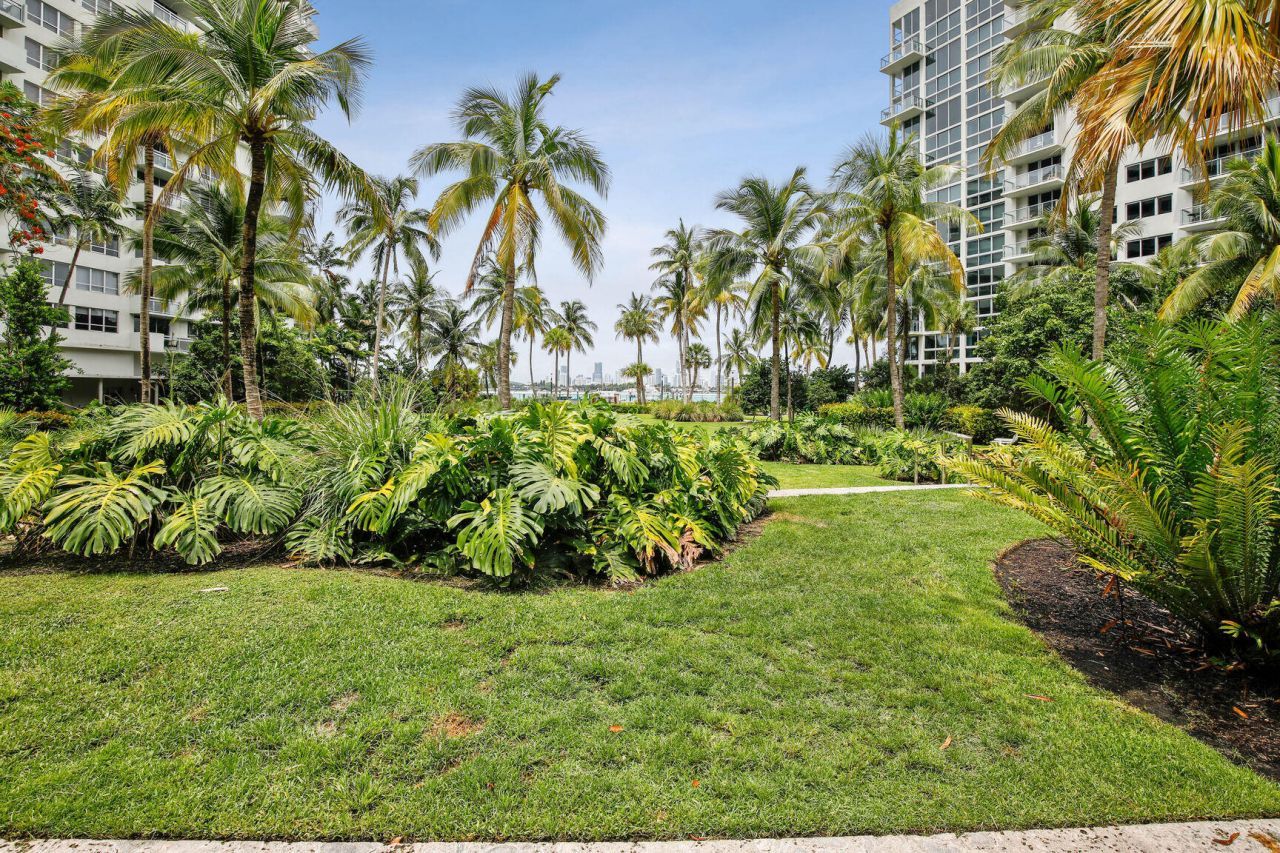 1500 Bay Road, Unit 364, Miami Beach, FL 33139 Photo