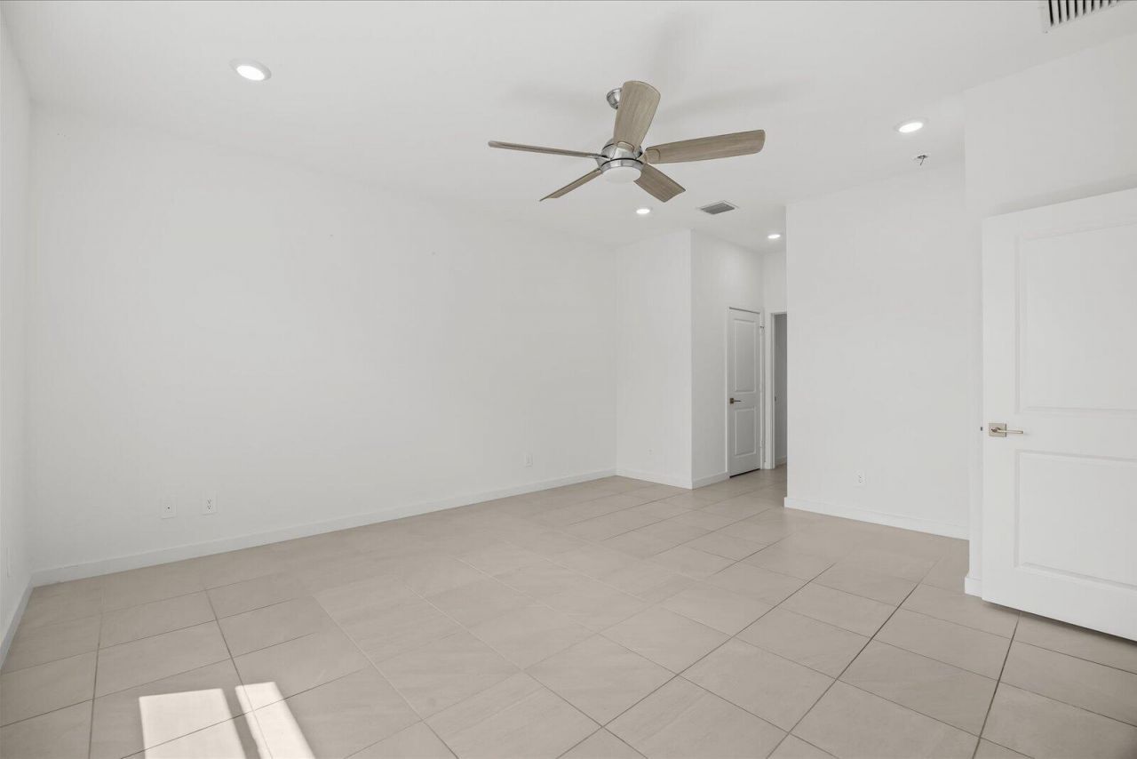 5958 SE Sky Blue Circle, Stuart, FL 34997 Photo