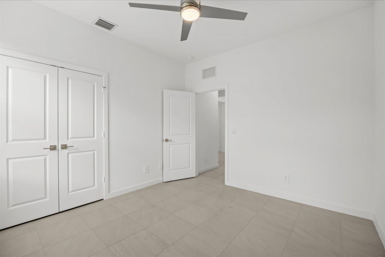 5958 SE Sky Blue Circle, Stuart, FL 34997 Photo