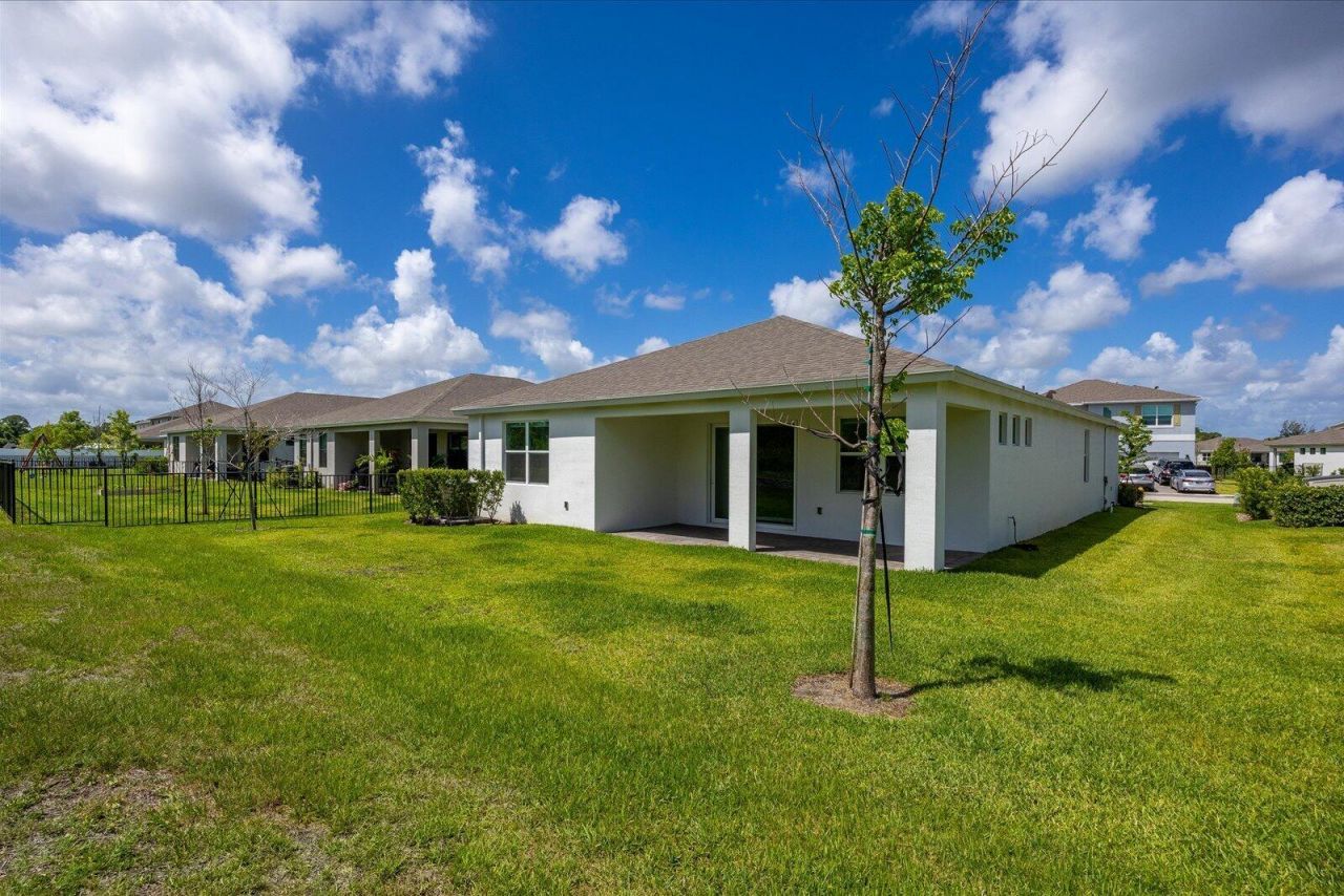 5958 SE Sky Blue Circle, Stuart, FL 34997 Photo