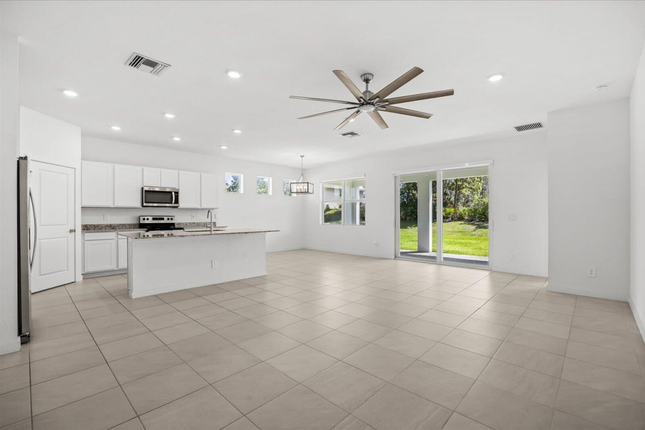 5958 SE Sky Blue Circle, Stuart, FL 34997 Photo