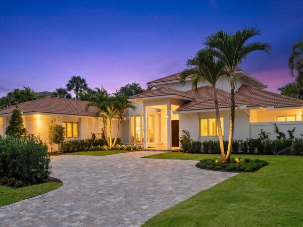2432 Golf Brook Drive, Wellington, FL 33414