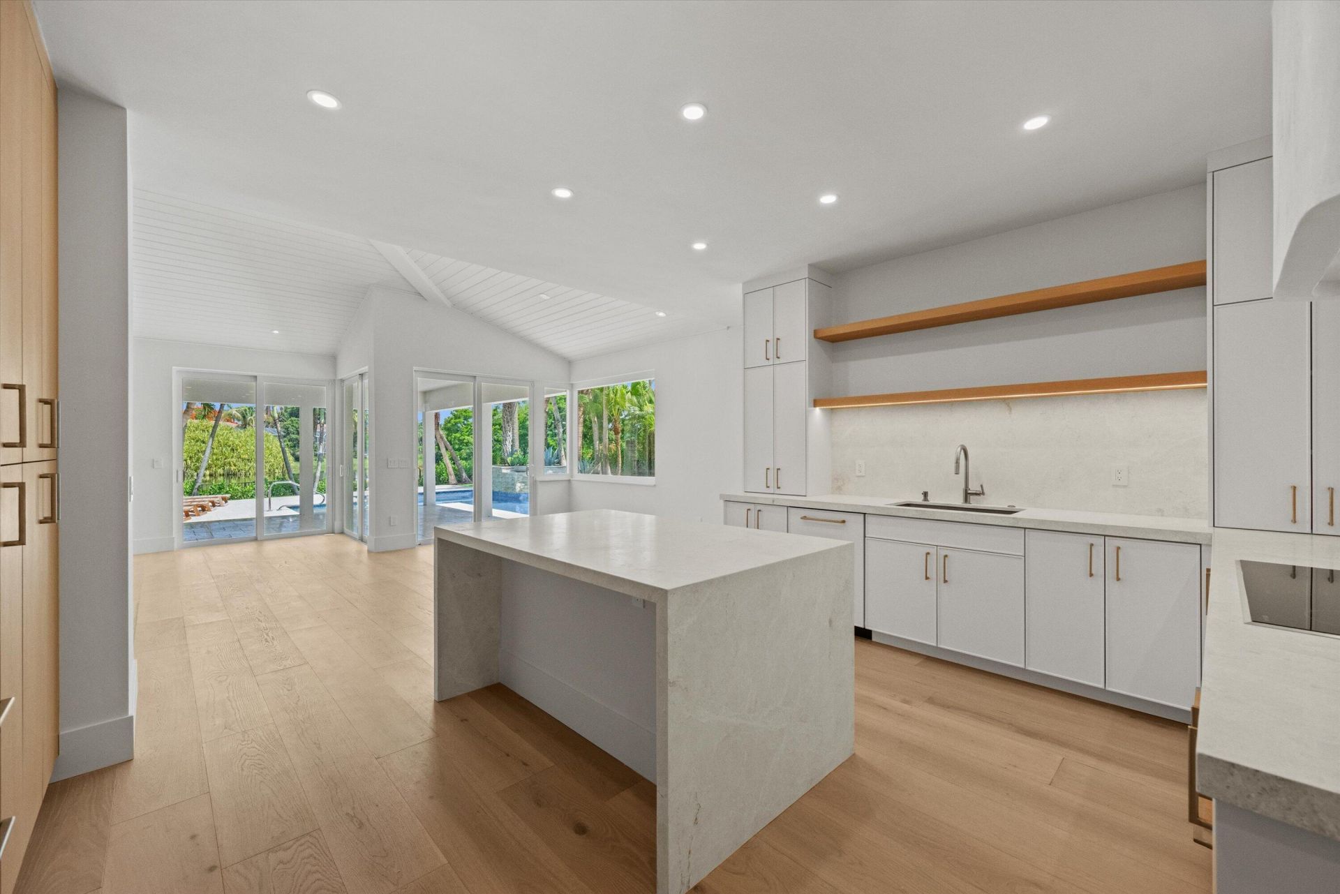 2432 Golf Brook Drive, Wellington, FL 33414 Photo