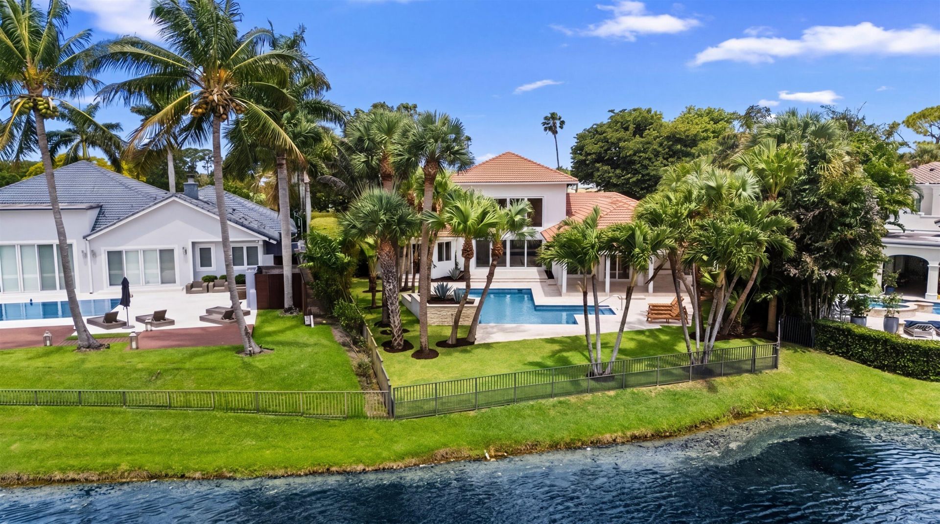 2432 Golf Brook Drive, Wellington, FL 33414 Photo